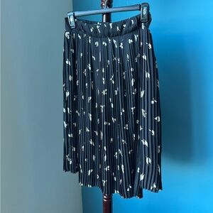 Brand New Oak+Fort Pleated Flower Midi Skirt